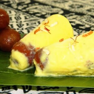 Gulab jamun with Kulfi Gulab jamun with Kulfi